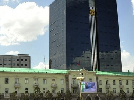 Нийслэлийн худалдан авах ажиллагаа газрын дарга С.Оюунцэцэг хууль бусаар томилогдсон уу?