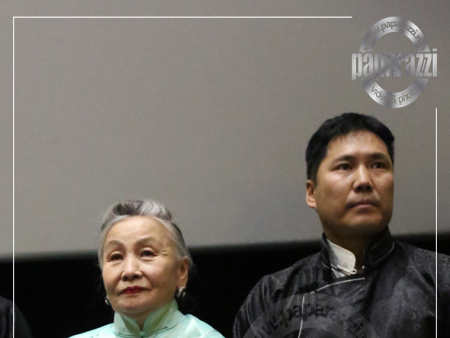 Photo paparazzi •••МУГЖ А.Цэгмэд анх удаа киноны гол дүрд тоглосон нь 