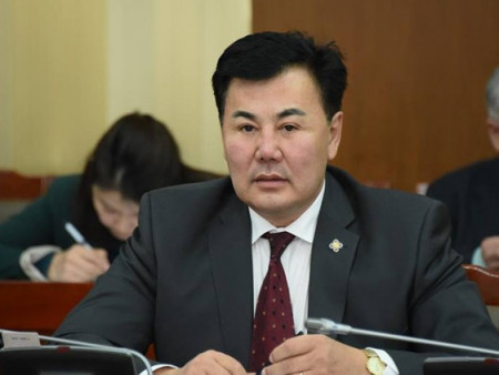 ЖДҮХС-аас зээл авсан асуудалтай Б.Баттөмөр гишүүн ХӨГЖЛИЙН БАНКНЫ найдваргүй зээлдэгчдийн НО-г илрүүлнэ гэв үү