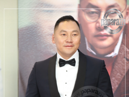 Photo Paparazzi ••• Жүжигчин Б.Амарсайхан Пентхаус шиг өрнөлтэй кино бүтээсэн үү