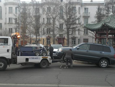 Машин ачилтын төлбөрийг 100 мянган төгрөг болгох саналыг өргөн барьжээ
