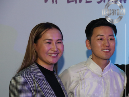 Photo Paparazzi •••Дуучин П.Баярцэнгэлийн БАТТАЙ АР ТАЛ