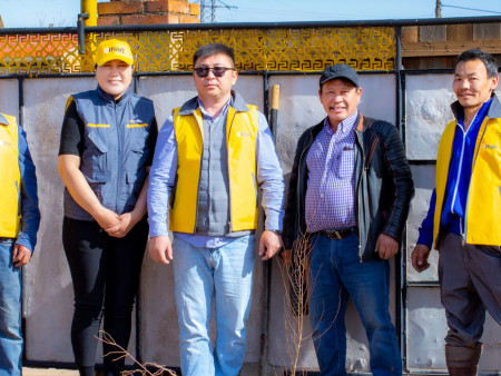 “Скай хайпермаркет” ХХК буюу Имартаас “Өрх бүрт мод таръя” аяны хүрээнд 500 айл өрхөд мод тарьж эхлүүллээ