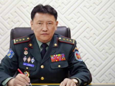 Д.Загджав нь 4.2 тэрбумын хоёр байр, Hummer H2, Lexus-470, Lexus-450, Lexus-460, Lexus 570, Infiniti FX35 маркийн ЗУРГААН авто машинтай