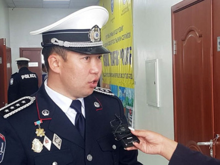 Хоёр хүүхэд мөргөн гэмтээсэн этгээд жолооны курст сураагүй, жолооны ҮНЭМЛЭХГҮЙ байжээ