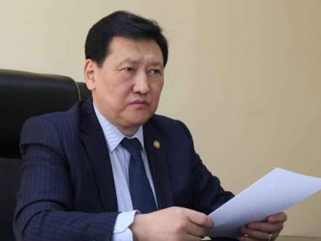Д.Загджав генерал ХАСХОМ-тээ бүртгүүлээгүй орд газар, лицензээ гадныханд ХУДАЛДАХ гэж байна