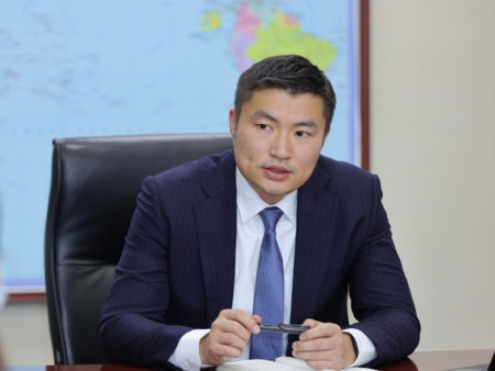 Хөгжлийн банкны асуудлаас хараа бүү салга