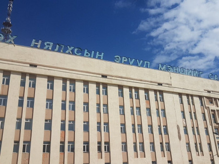 ЭХЭМҮТ 33 сувилагчид тус бүр 30 сая төгрөг олгосон бөгөөд, зээлийн эрх нь баталгаажсан 26 СУВИЛАГЧ байрандаа оржээ
