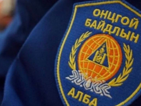 Гэртээ цоожлогдсон бага насны хоёр хүүхдийг эсэн мэнд гаргажээ