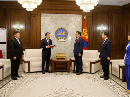 ТАНИЛЦ: Өнөөдөр өргөн барьсан Монгол Улсын Үндсэн хуульд оруулах өөрчлөлтийн төсөл