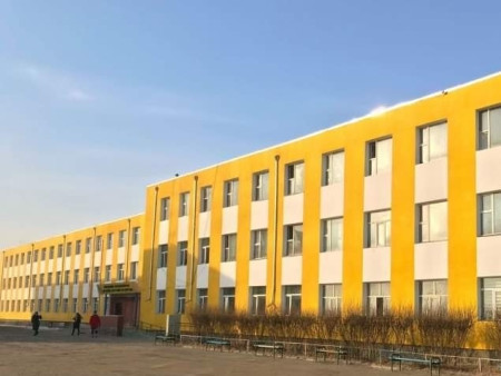 Нийслэлийн Бизнес, инновац хөгжлийн газрын дарга Б.Бат-Өлзий сурагчидтай чөлөөт ярилцлага өрнүүллээ
