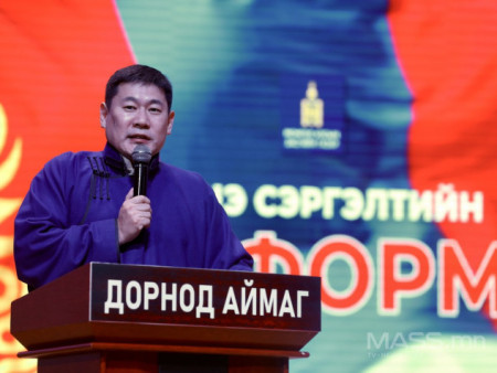 Л.ОЮУН-ЭРДЭНЭ: ЧОЙБАЛСАН ЧИГЛЭЛД ЗУРАГ ТӨСӨВ НЬ БАТЛАГДСАН АВТО ЗАМУУДЫН ТӨСЛИЙГ ИРЭХ ОНЫ ТӨСВӨӨР ХЭРЭГЖҮҮЛНЭ