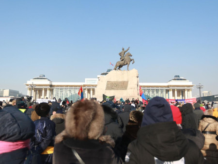 ​Нүүрснийхэн илчлэгдэхээс ингэтлээ айх гэж...
