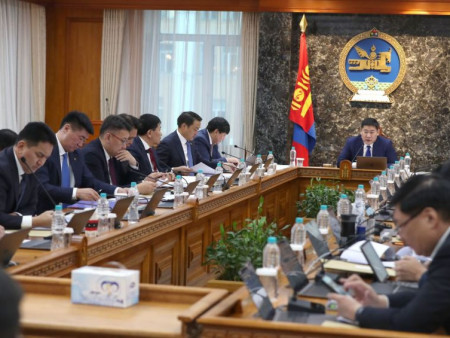 Засгийн газрын хуралдаанаар дараах асуудлууд хэлэлцэж байна