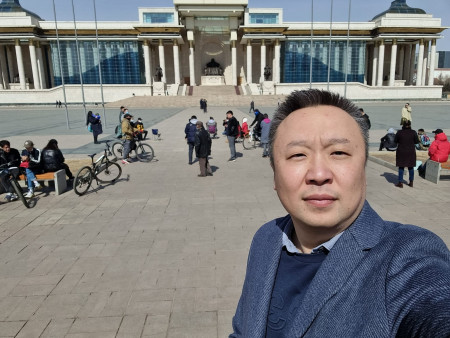 Нийслэлийн Засаг даргын зөвлөхөөр М.Найданхүү, Ж.Энхжаргалан нарыг томилжээ