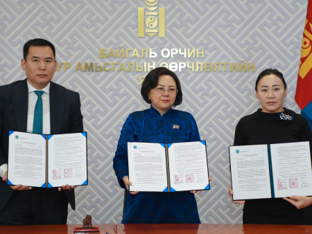 Агаарын бохирдлыг бууруулах чиглэлд 8 компани 500 саяас 5 тэрбум төгрөгийн хөрөнгө оруулалт хийхээр гэрээ байгууллаа