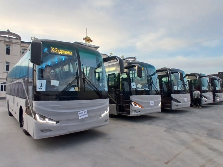 “Yutong” маркийн 10 автобусыг өнөөдөр худалдан авч хот орчмын чиглэлд явуулах бэлтгэл ажлыг хангажээ