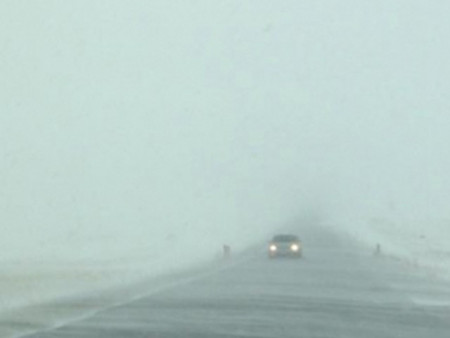 Өнөөдөр зүүн аймгуудын нутгаар нойтон цас, цас орж, цасан шуурга шуурч, хүйтэрнэ