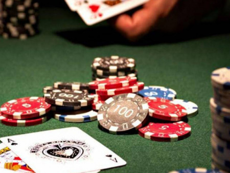 Мөрийтэй тоглоом тоглох зөрчил өмнөх сараас 83.3 хувиар буурчээ