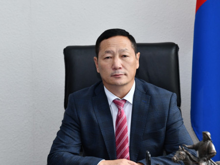 УИХ-ын дарга Д.Амарбаясгалан УУХҮЯ-ны ТНБД асан С.Магнайсүрэнг Монгол Улсын Ерөнхий аудитораар томилох санал гаргажээ