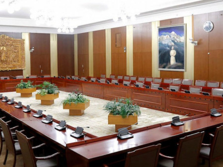 Өнөөдөр хуралдах ажлын хэсгүүд