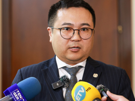 П.Сайнзориг: Жаргалантад болсон асуудал эрх мэдэл, чиг үүргийн төвлөрлийг задлах цаг болсныг харууллаа