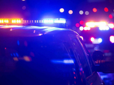 Согтуурсан үедээ эхнэрээ хутгалж гэмтээжээ