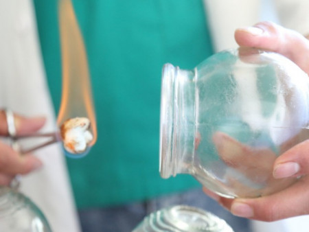 ЗГ: Ахмадууд сувилуулахад нийгмийн халамжийн сангаас олгох эрхийн бичгийн жишиг үнийн хэмжээг тогтоолоо