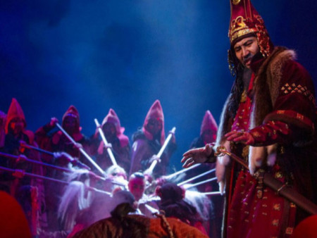 СОЁЛЫН ЯАМ: “Монгол хаан” жүжгийг 350 сая ам.доллараар санхүүжүүлсэн нь худлаа мэдээлэл