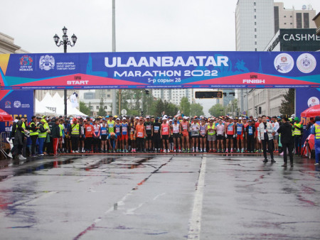 Улаанбаатар марафоны 1.5 км, 5 км, 10 км-т бүртгүүлсэн иргэд өнөөдрөөс СТӨ-ний байрнаас очиж энгэрийн дугаараа авна