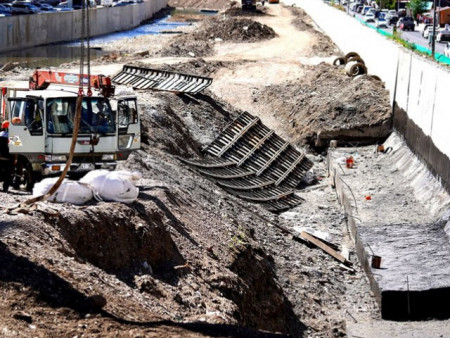 Сэлбэ голын үерийн хамгаалалтын түшиц хананы ажлыг ирэх сард дуусгана