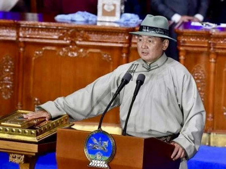 У.Хүрэлсүх: Үндсэн хуульд нэмэлт өөрчлөлт оруулах асуудлыг дэмжихгүй