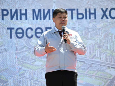 Х.Нямбаатар: Сэлбэ дэд төв III, IV хороолол дээр “Өнөр” хорооллыг нэмсэн дайны том бүтээн байгуулалт болно