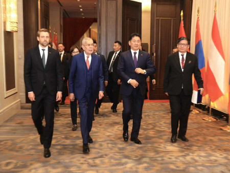 Аж ахуйн нэгжүүдийг харилцан ашигтай хамтран ажиллахыг уриаллаа