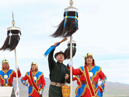 Бүх цэргийн Их хар сүлдийг цэнгүүлэх тайлгын ёслол боллоо