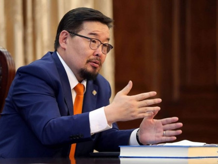 Ерөнхий сайд Г.Занданшатар: Төрийн үрэлгэн зардлаа багасгаж, төр өөрөө бүсээ чангалах зарчим баримтална