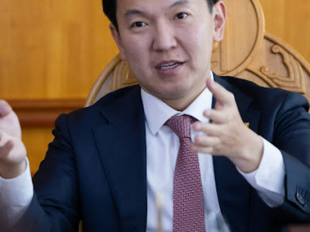 МАН удирдах зөвлөл Тэргүүн шадар сайдад Н.Учралыг дэмжлээ