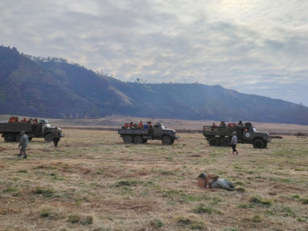 Дөрвөн суманд гарсан 5 ойн түймрийг унтраахаар ажиллаж байна