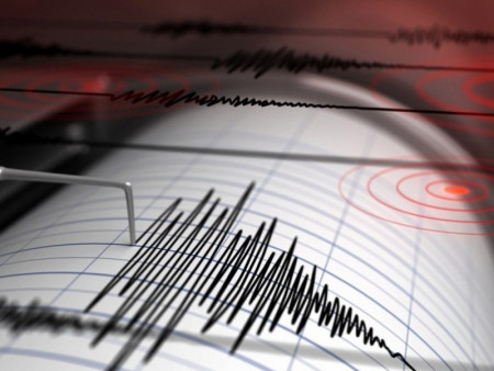 ОБЕГ: Говь-Алтай аймгийн Төгрөг сумын орчимд газар хөдөлжээ