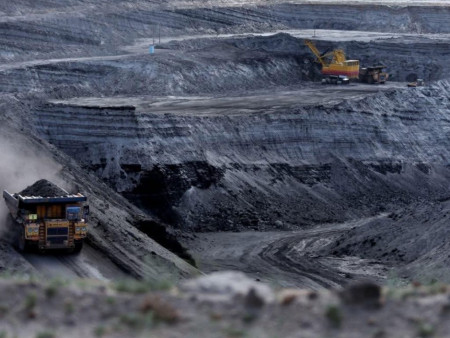 “Шивээ-Овоо” ХК-ийн машин техник, тоног төхөөрөмжүүдийн засвар үйлчилгээг бүрэн дуусгаж, шаардлагатай сэлбэг, хэрэгсэл худалдан авна