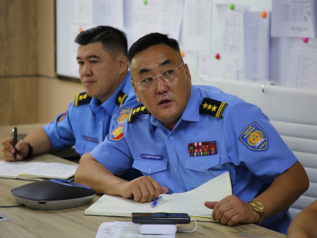 Ерөнхий сайд Г.Занданшатар болзошгүй үер усны аюулаас сэрэмжлэх, бэлэн байдлыг хангах үүрэг чиглэл өгсний дагуу НОК хуралджээ