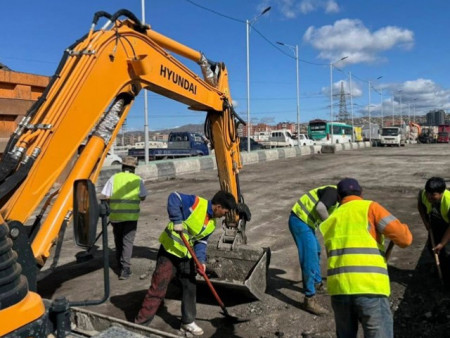 Гурвалжингийн гүүрийн авто замын зүүн эгнээг хэсэгчлэн хааж, засвар шинэчлэлтийн ажлыг гүйцэтгэж байна