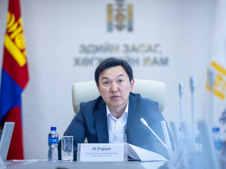 Тэргүүн шадар сайд Н.Учрал 9 зөвлөхтэй гэдэг ташаа мэдээлэл гэв
