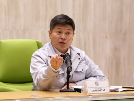 Х.Нямбаатар: Хий хоосон гүтгэж доромжлохын оронд баримт нотолгоогоо гаргаад ирээрэй