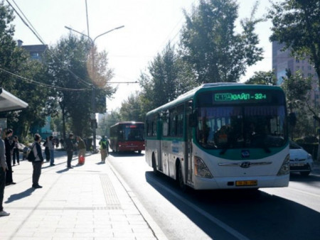 Нийтийн тээврийн нэгдүгээр эгнээг чөлөөлснөөр автобус хүлээх хугацаа багасаж, хурд 4.5 км/цагаар нэмэгджээ