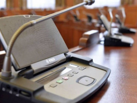 УИХ-ыг чуулганы нэгдсэн хуралдаанаар...