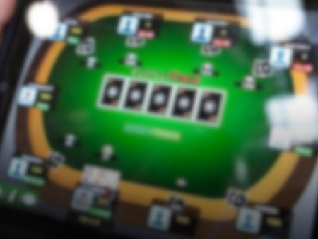 Цахим орчинд pokerrr 2 аппликейшинд хаан омаха, залуус нэртэй өрөөг үүсгэн мөрийтэй тоглоом зохион байгуулж байсан 1 бүлгийн 6 этгээдийг баривчиллаа