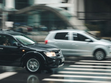 Явган зорчигчид зам тавьж өгөөд баруун эргэх 11 уулзварыг танилцуулж байна