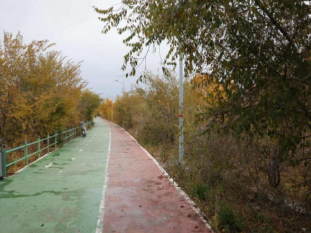 Яармагийн гүүрээс Зайсангийн гүүр хүртэл 3.6 км авто зам барина