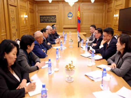 Ерөнхий сайд Г.Занданшатар Монголын Ахмадын холбооны удирдлагуудтай уулзлаа